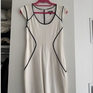 Black and white Express Dress